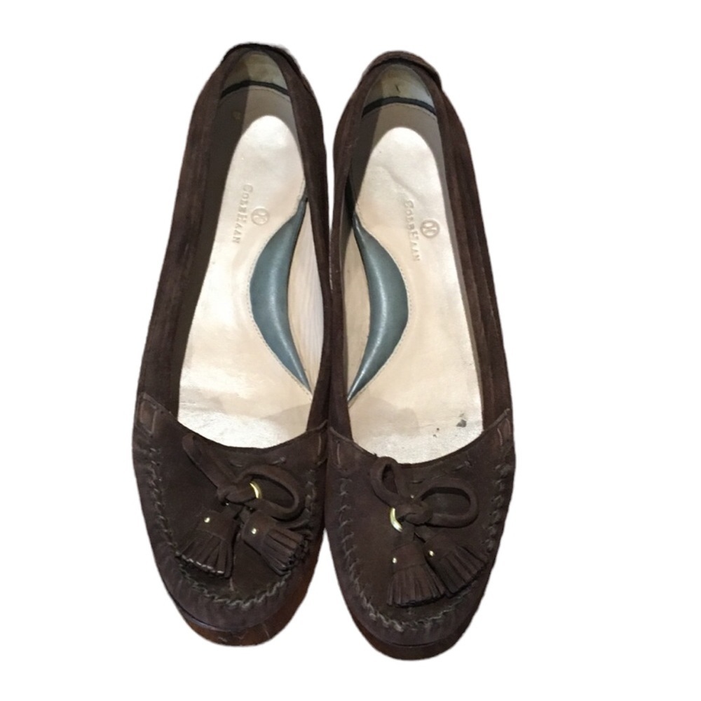 Cole Haan Chocolate Brown Suede Loafers Tassel Classic Academia Preppy Old Money